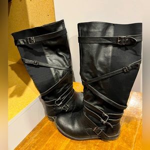 Torrid just below knee boots black size 8W